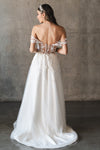 Vestido-de-novia-con-brillo-estilo-princesa-mangas-caidas-corse-novias-medellin-a medida