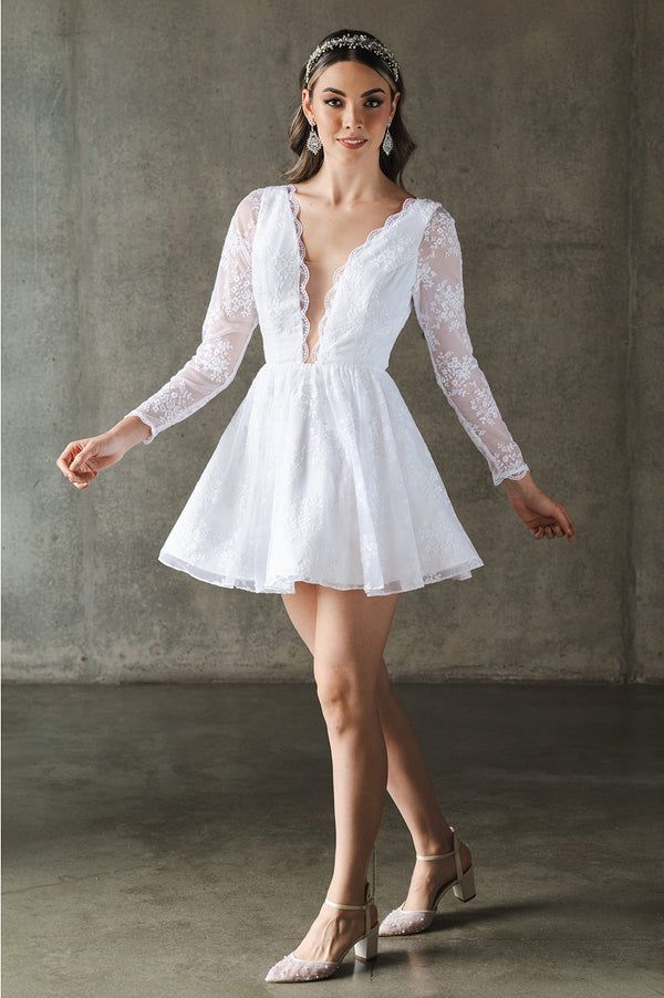 vestido-de-novia-corto-escote-en-V-manga-larga-boda-civil-vestdo-de-cambio-5