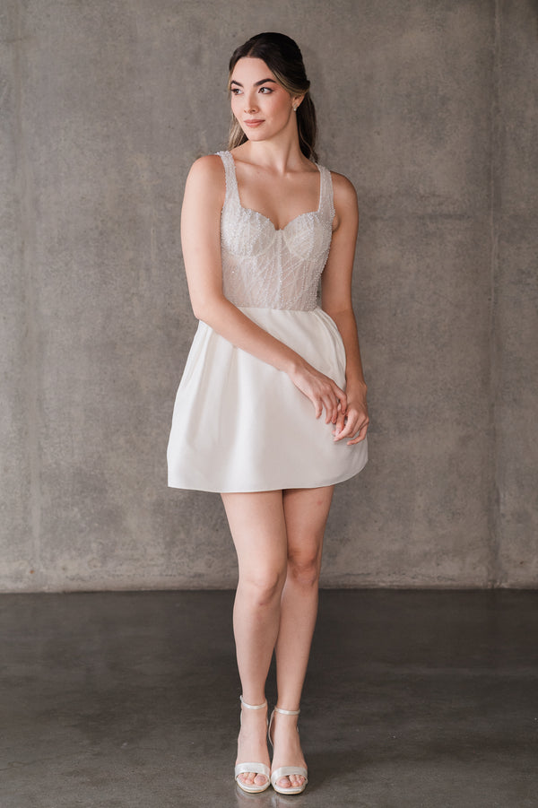 vestido-de-novia-civil-o-vestido-para-cambio-con-perlas-1