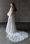 vestio-de-novia-estilo-boh-bohochic-encaje-escote-en-la-espalda-destapada-8-Lara