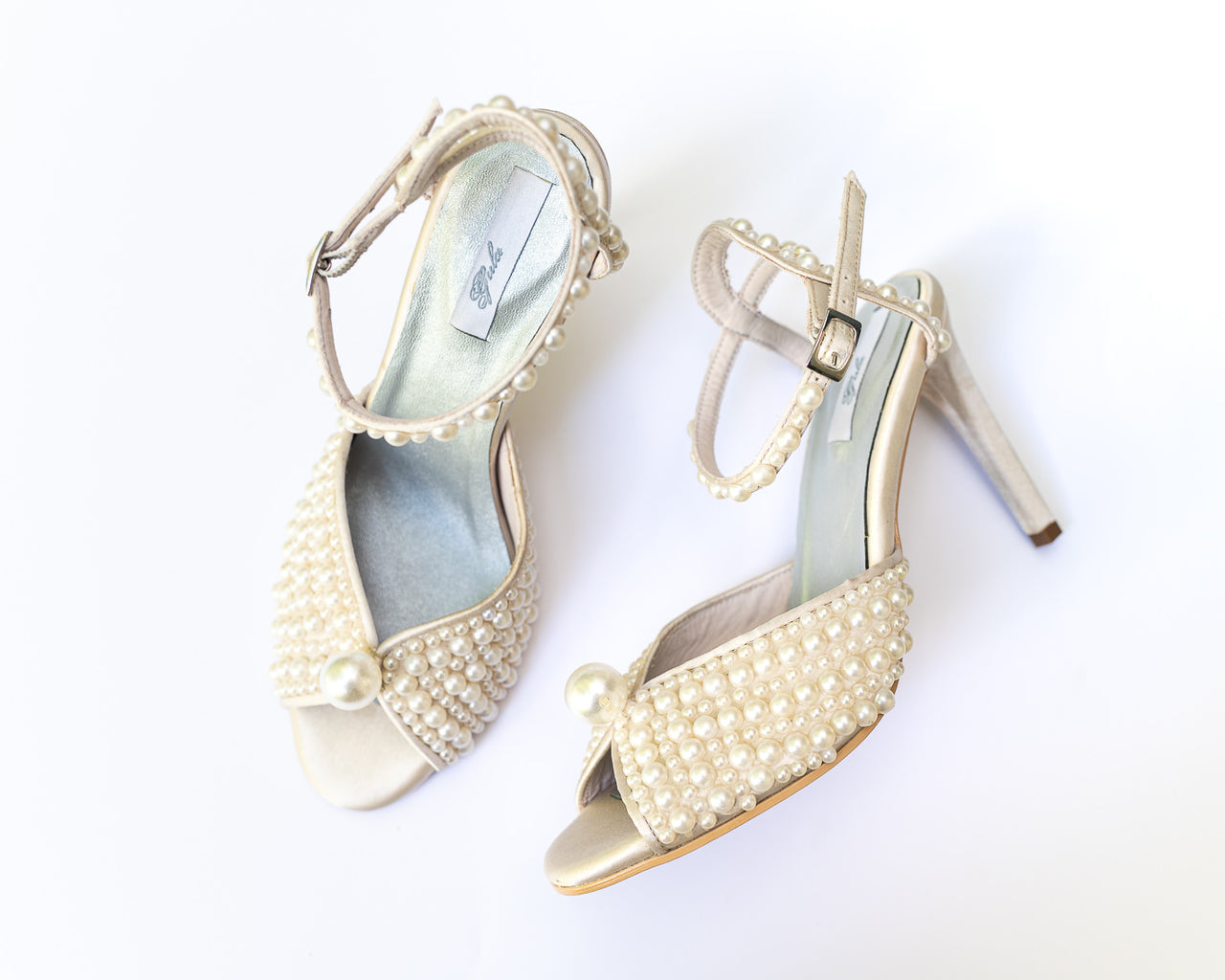 zapatos-de-novia-con-perlas-zapatos-hechos-a-mano-zapatos-a-medida-
